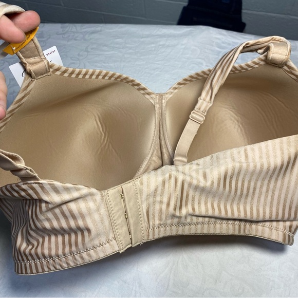 Playtex Secrets Perfectly Smooth Wireless Full Coverage Bra Pinstripe Shiny 38DD - Picture 7 of 12